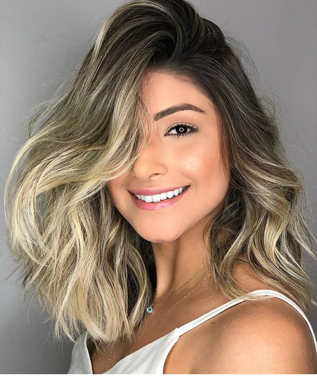 Corte de Cabelo Feminino Médio