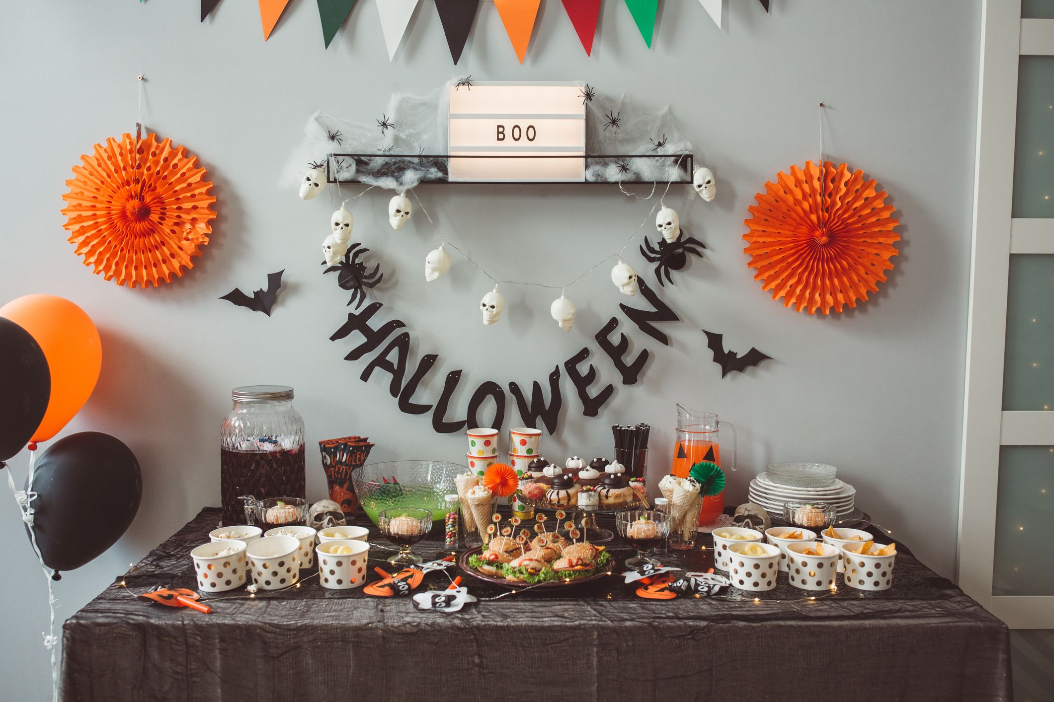 Halloween Party Decor