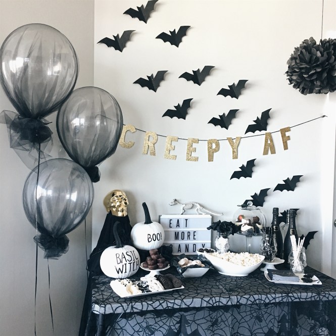 Halloween Party Decor