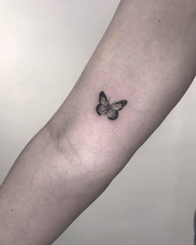 Tatuagem de Borboleta no Braço Pequenas