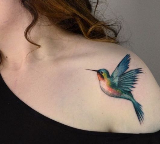 Tatuagem de Beija Flor