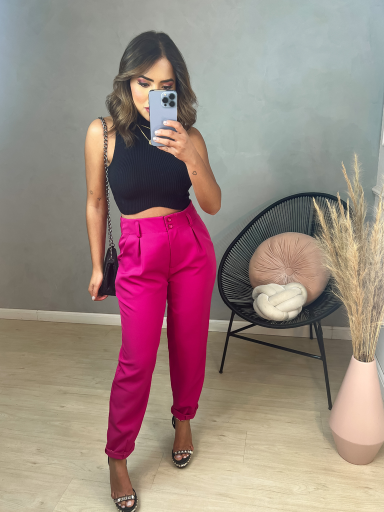 Look com Calça Rosa