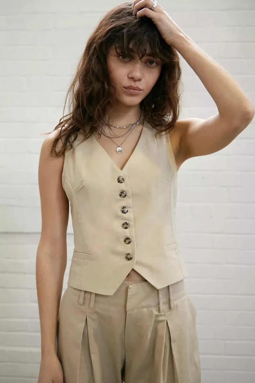 Look with Women's Vest