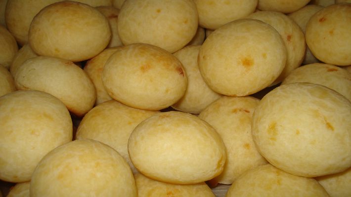 pao-de-queijo-facil-e-delicioso