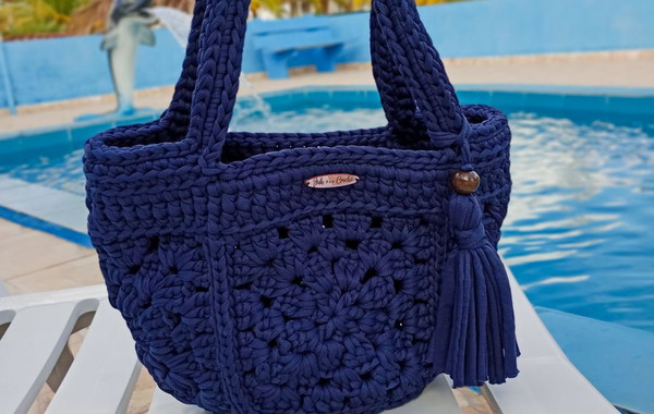 bolsa de crochê azul