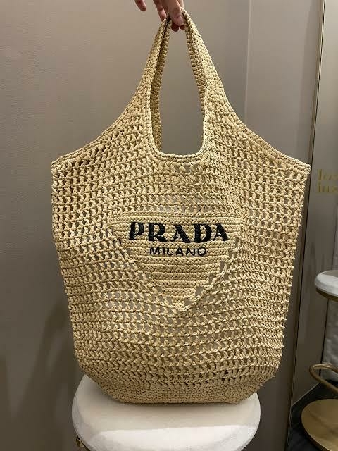 bolsa de croche prada