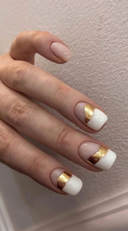 Decorated Nail White With Gold