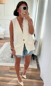 look-colete-branco-feminino