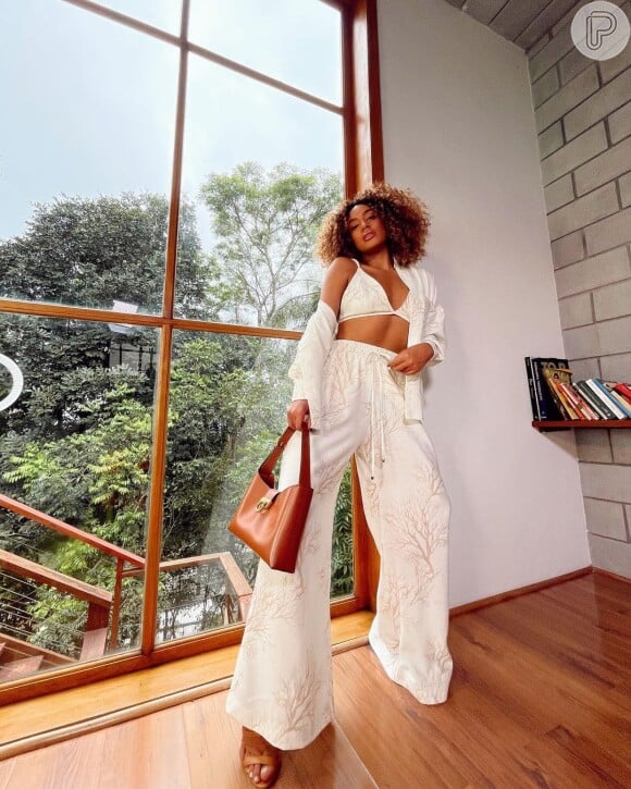 look-all-white-feminino