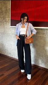 look-azul-e-branco-feminino