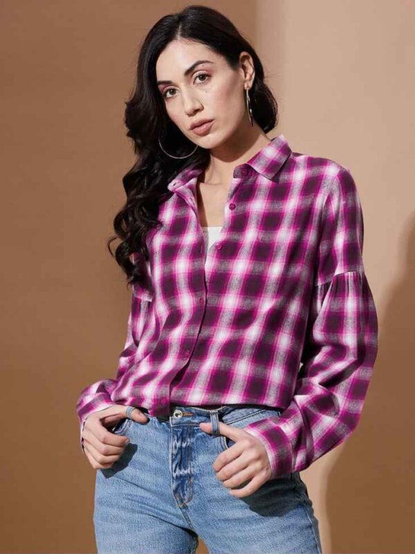 look-com-camisa-xadrez-feminino