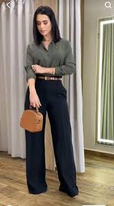 look-para-reuniao-de-trabalho-feminino