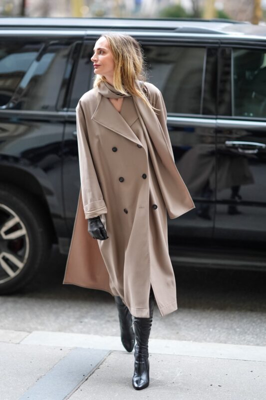 look-com-trench-coat-feminino