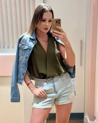 look-colete-jeans-feminino