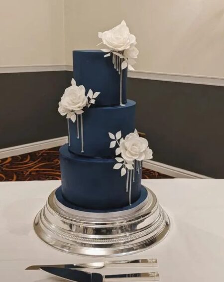 bolo-de-casamento-azul-e-branco