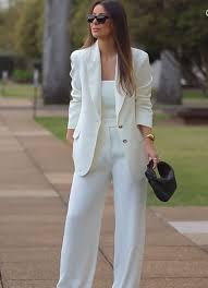 look-blazer-branco-feminino