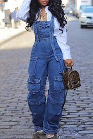 looks-com-macacao-jeans-feminino