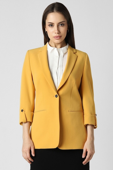 look-com-blazer-amarelo-feminino