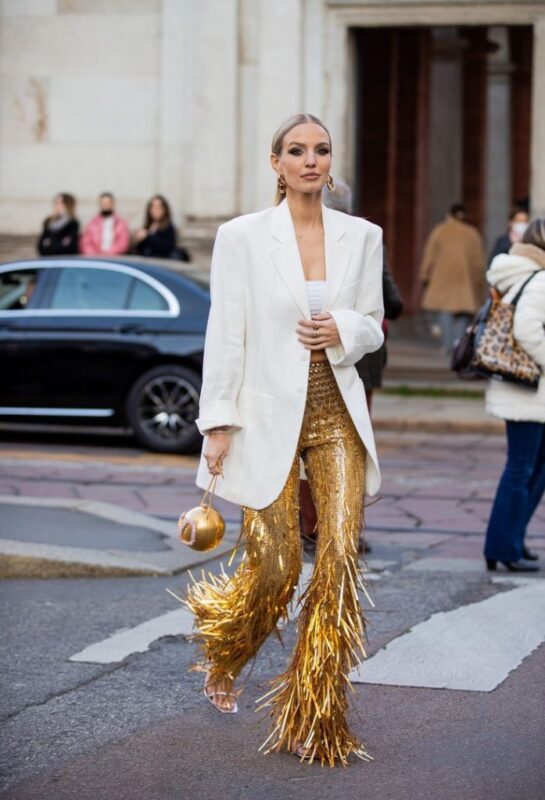 look-dourado-feminino