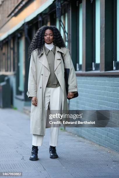 look-com-trench-coat-feminino