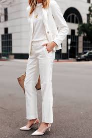 look-blazer-branco-feminino