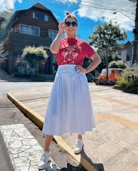 look-azul-e-branco-feminino