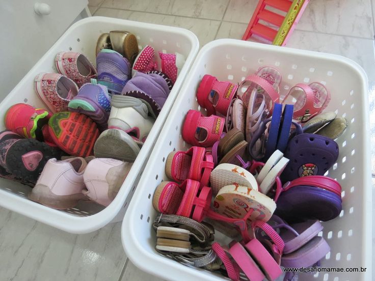 Organização de sapatos infantis ...