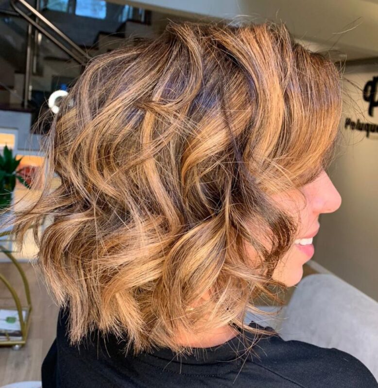 Corte reto: ele está de volta e em alta